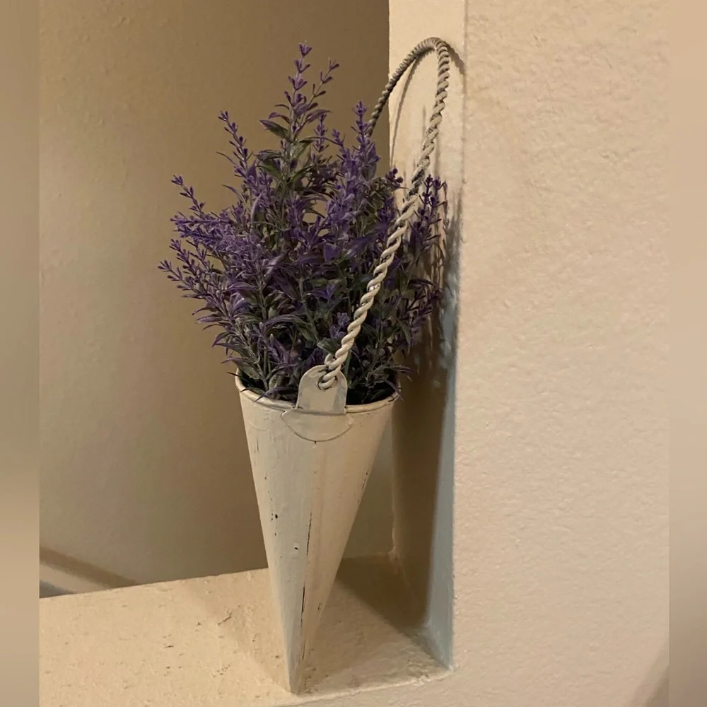 Lavender Florals in Metal Planter.Hand Painted with added Bird Transfer.Can Hsng